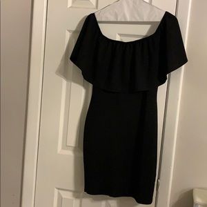 Black cute dress.